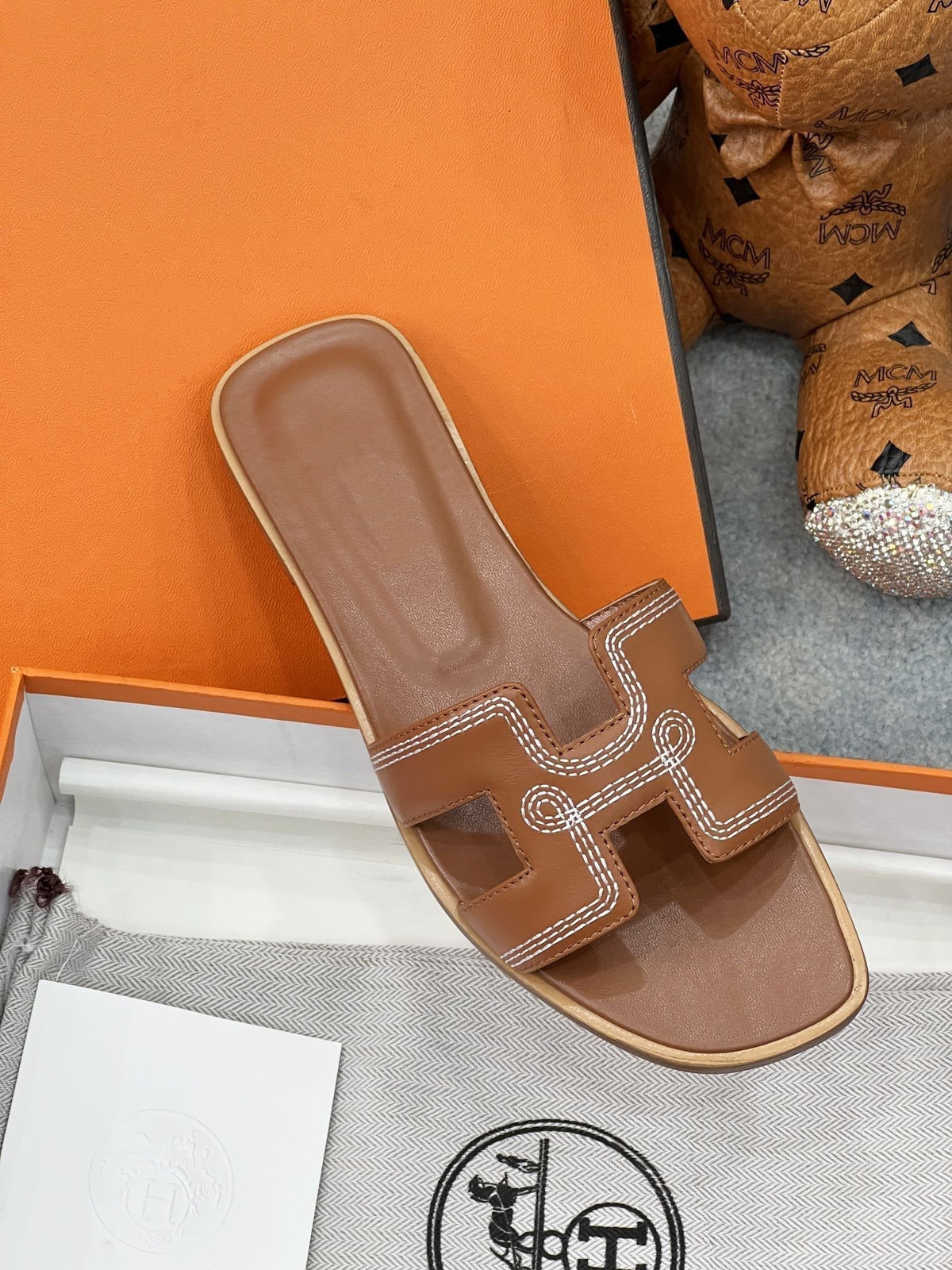 0ran sandal brown white epsom