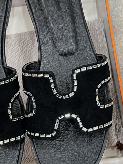 0ran sandal black suede goatskin